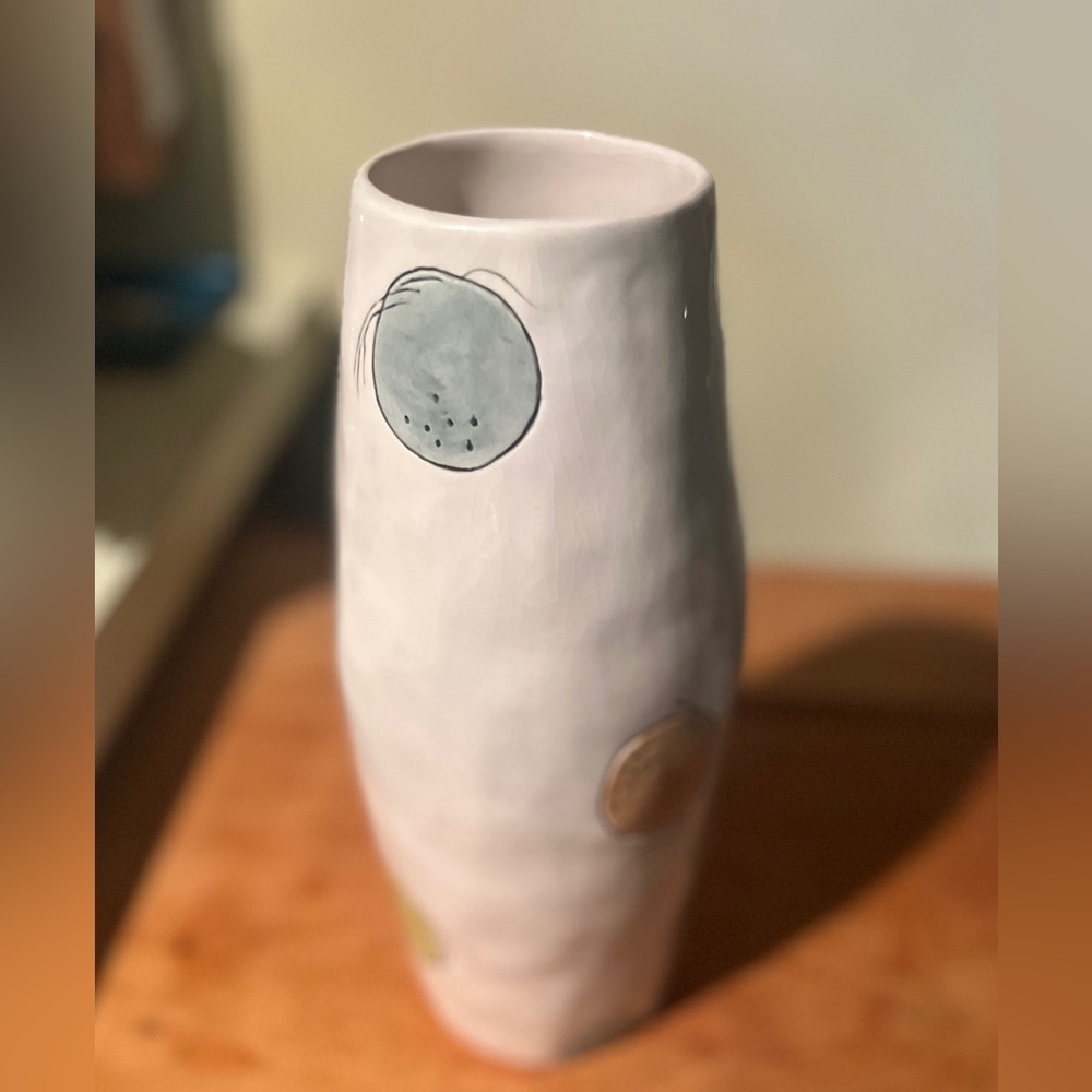 Vintage RAE DUNN Saks vase dots